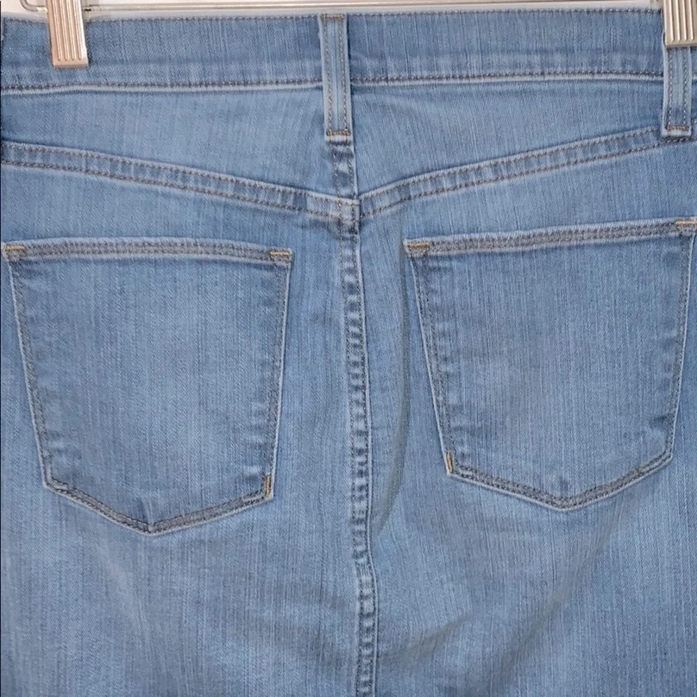 J.Crew Frayed Denim Pencil Skirt Light Wash 27